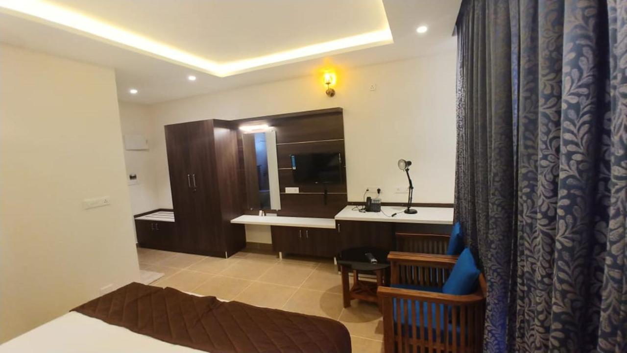 Mirth Hotels&Resorts Kanthalloor Exterior foto